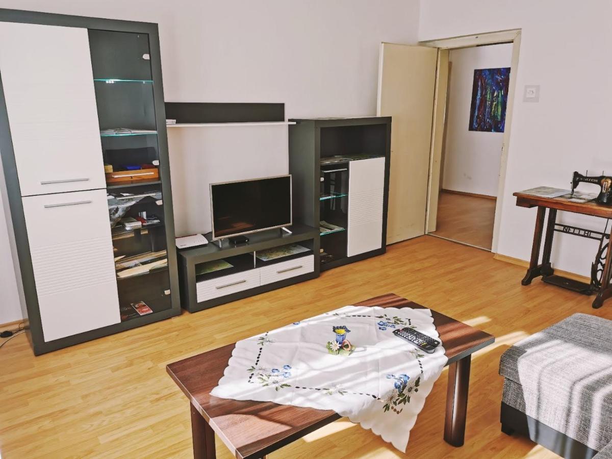 Apartma Rekar - A House, Where You Can Relax In The Embrace Of Nature Есенице Экстерьер фото