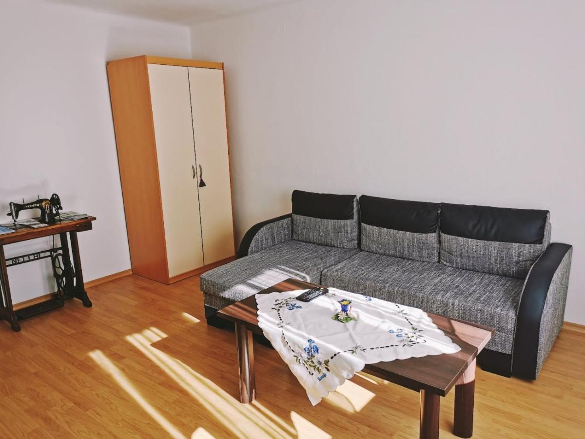 Apartma Rekar - A House, Where You Can Relax In The Embrace Of Nature Есенице Экстерьер фото