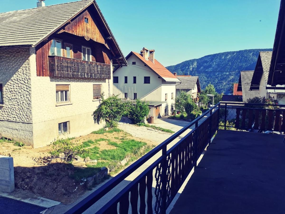 Apartma Rekar - A House, Where You Can Relax In The Embrace Of Nature Есенице Экстерьер фото